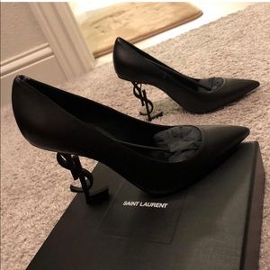 FLASH SALE ! Yves Saint Laurent Opyum Pump 38